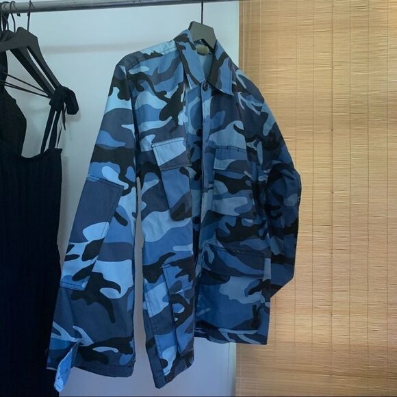Navy Blue Camouflage Military Shacket Shir… - Picture 5 of 7